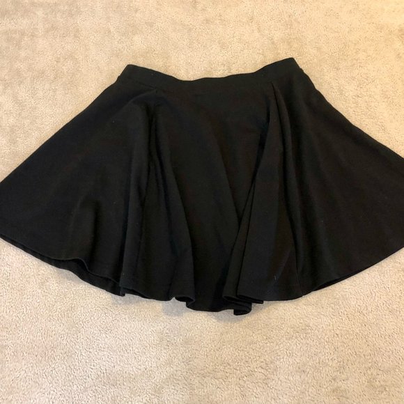 Cotton On Black Skirt XS - USED - Picture 5 of 5